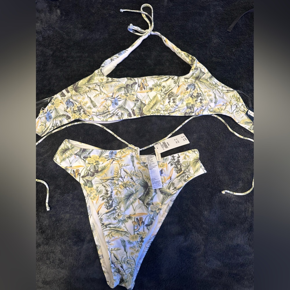 Abercrombie swim suit
